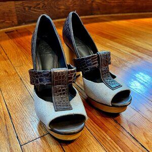 Tory Burch Platform Wood Heel.